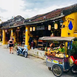 https://hoa-mau-don-homestay.hotelsofhoian.com
